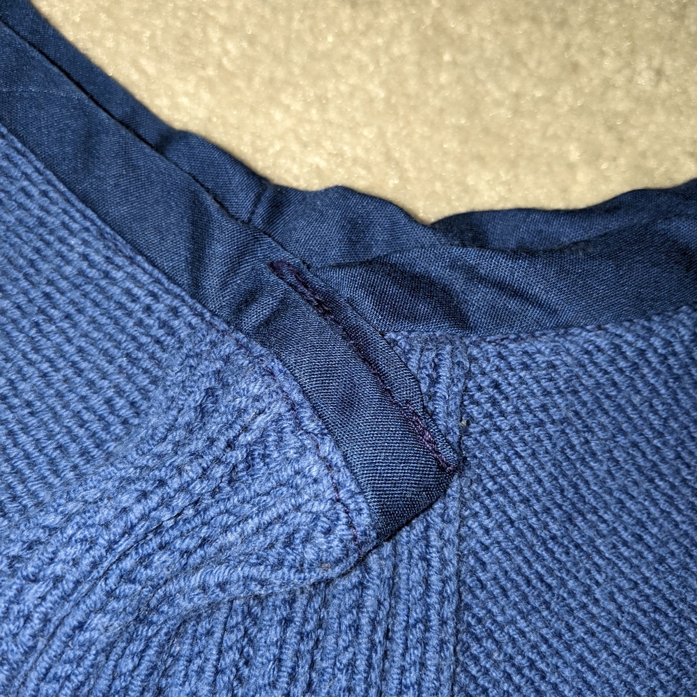 Blue sweater - Picture 3 of 12